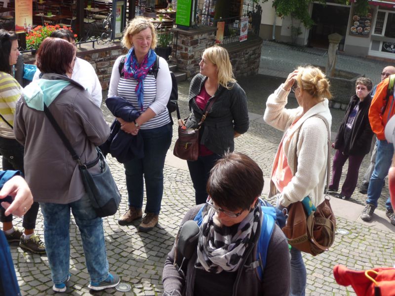 20160618-102911-1080332