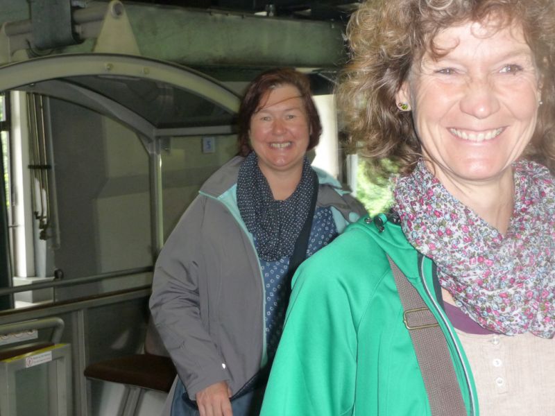 20160618-105142-1080348